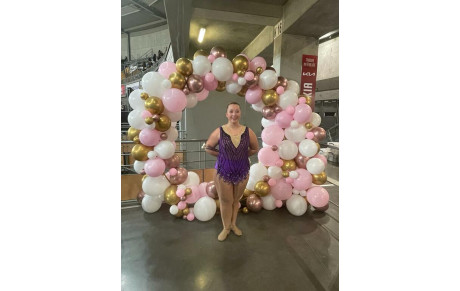 Dta74 - Justine au bâton d'or 2024